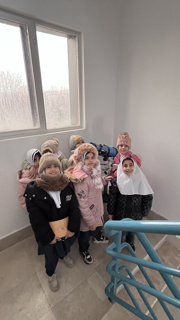 دانشآموزان دبستان «حضرت معصومه» میهمان آسمان دماوند شدند