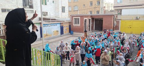 چند نما از گرامی‌داشت دهه فجر در مراکز فرهنگی و هنری کانون استان قزوین