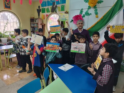 چند نما از گرامی‌داشت دهه فجر در مراکز فرهنگی و هنری کانون استان قزوین