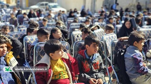 تماشاخانه سیار کانون در استان اصفهان