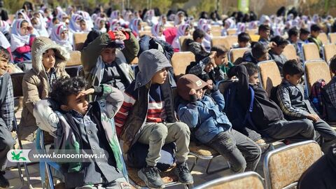 تماشاخانه سیار کانون در استان اصفهان