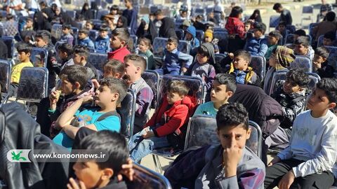 تماشاخانه سیار کانون در استان اصفهان