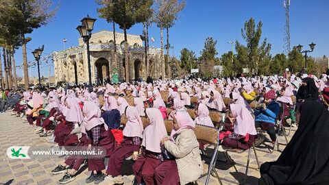 تماشاخانه سیار کانون در استان اصفهان