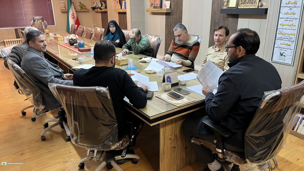 امضای تفاهم‌نامه همکاری بین کانون همدان و فروشگاه تعاونی فرهنگیان