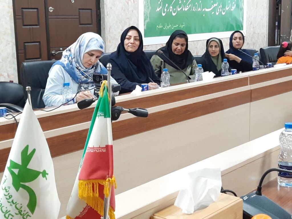 نشست آموزشی تربیت فرزند در عصر رسانه