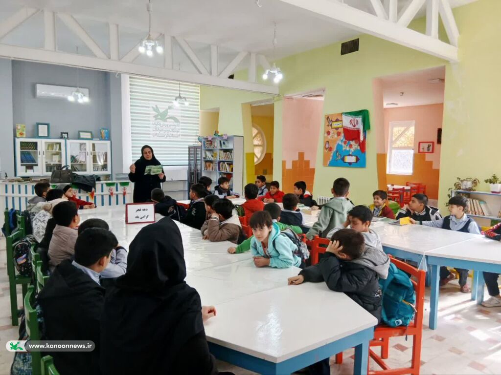 برگزاری برنامه های ادبی دهه فجر در مرکز شماره ۳ کانون خرمآباد