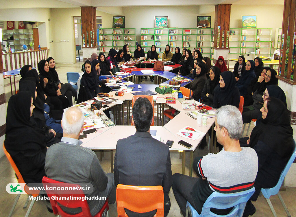 برگزاری دو کارگاه تخصصی هنر تصویرگری و خوش‌نویسی در مرکز شماره ۳ کانون رشت