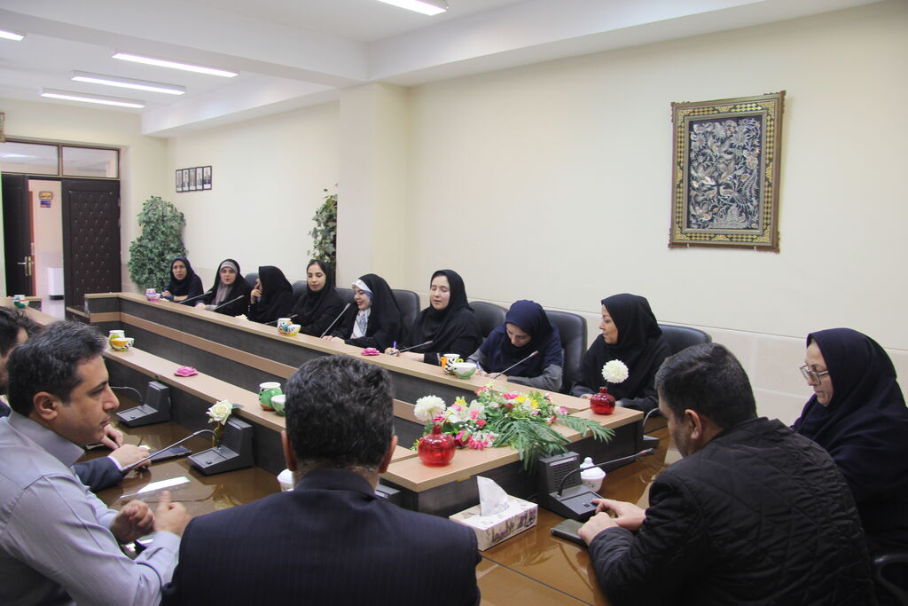 گامی راهبردی برای ارتقای آگاهی کارکنان کانون آذربایجانغربی