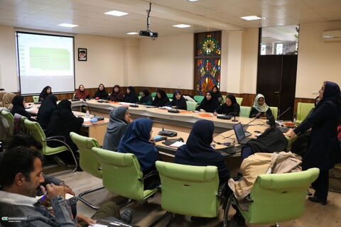 نشست آموزشی «اصول کار تیمی» ویژه مسئولان مراکز کانون استان کرمان