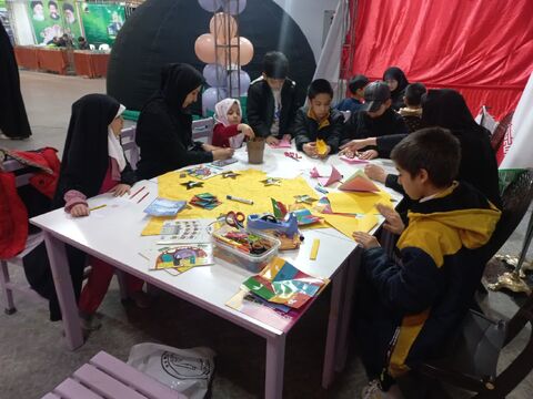 بازدید معاونین کانون استان از نمایشگاه قرآن و عترت