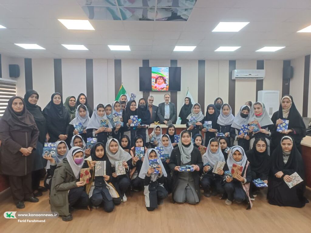 رویداد هنری و ادبی «زندگیهای ناتمام» در کانون سیستان و بلوچستان برگزار شد