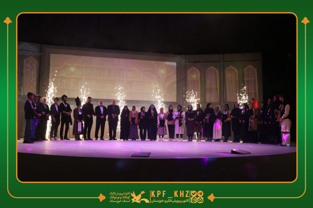 قصه‌گویان خوزستانی بر سکوی افتخار جشنواره بین‌المللی قصه‌گویی