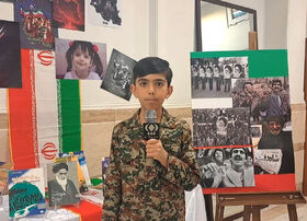 جشن پیروزی انقلاب، شب ۲۲ بهمن درمرکز فرهنگی هنری شماره ۱۰ کانون