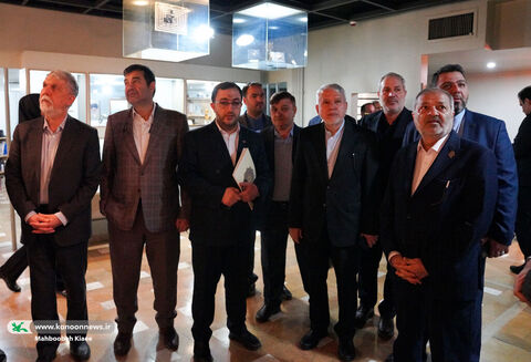 بازدید چهار وزیر از نمایشگاه دهمین دوسالانه ملی هنرهای تجسمی کانون