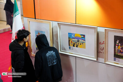 بازدید کودکان، نوجوانان و مربیان از نمایشگاه هنرهای تجسمی کانون