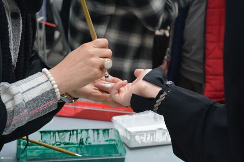 حضور غرفه کانون در مسیر راهپیمایی ۲۲ بهمن ۱۴۰۴