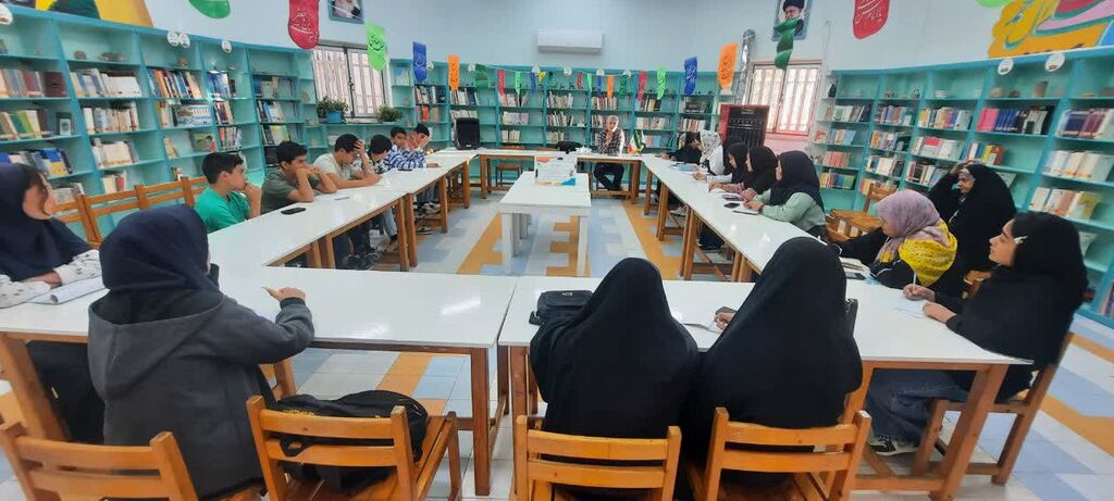 دور دوم نشستهای باشگاه سیمرغ در کانون آزادشهر برگزار شد