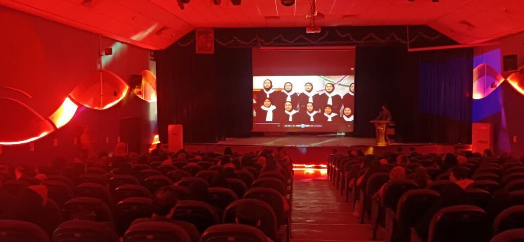 اجرای جنگ شادی ویژه خانوادهها در کانون کرمانشاه