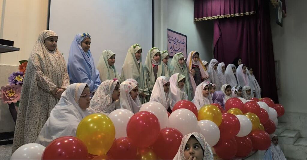 آیین جشن تکلیف برای ۱۵۰ دانش‌آموز در مرکز شماره ۳ کانون کرمانشاه