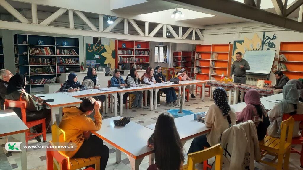 از «سیمرغِ خیال» تا قله حافظ‌خوانی؛ پنجشنبه‌ای ادبی در همدان