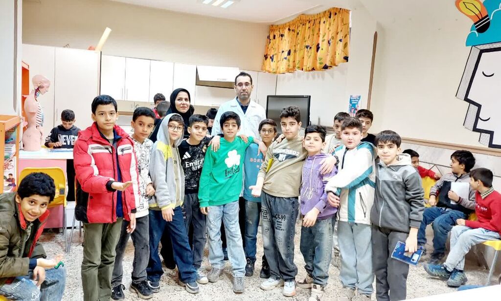 دانش‌آموزان کرمانشاهی در مرکز شماره ۴ کانون با دنیای نجوم و علم آشنا شدند