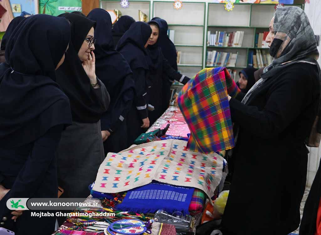 آغاز بهکار مهرواره بومیمحلی «تیتیگول» در رودسر با محوریت زبان مادری