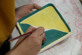 قاب‌هایی از مهارت‌آموزی مربیان کرمان در کارگاه تخصصی سرامیک و لعاب