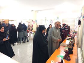 سومین مهرواره استانی عروسکهاو نمادهای بومی محلی درمرکز فرهنگی هنری بدره