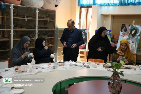 دوره تکمیلی «سرامیک‌سازی و تکنیک‌های لعاب» ویژه مربیان کانون استان کرمان