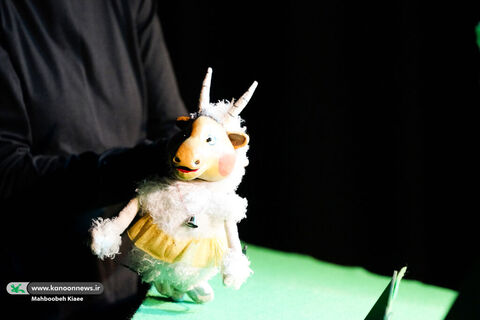 اجرای نمایش «گرگ بلا! جلو بیا، جلو بیا» در مرکز تئاتر کانون