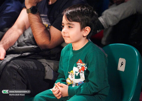 اجرای نمایش «گرگ بلا! جلو بیا، جلو بیا» در مرکز تئاتر کانون