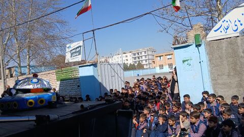 گزارش تصویری اجرای برنامه تماشاخانه سیار کانون برای بچه‌های قزوین