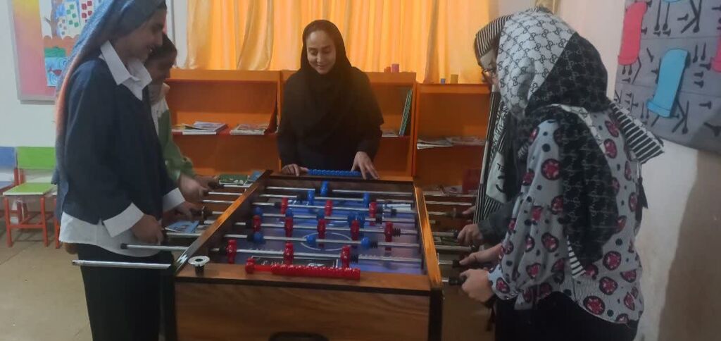 رویداد «پله‌های دخترانه» در مرکز هرسین برگزار شد