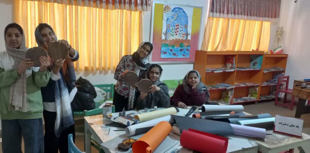 رویداد «پلههای دخترانه» در مرکز هرسین برگزار شد