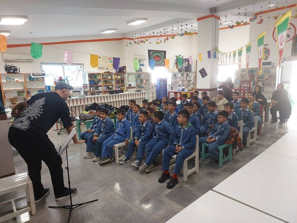 اجرای سه نمایشنامه‌خوانی در کانون مازندران در امتداد رویداد سراسری «هزار رویا، یک نگاه» &nbsp;