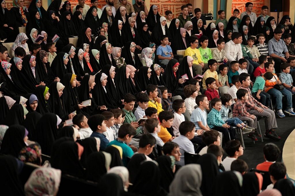 برگزیدگان قسمتهای بیست و هفتم تا سیام «ستارههای محفل» معرفی شدند