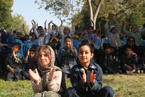 اجرای تماشاخانه سیار کانون پرورش فکری کودکان و نوجوانان در شهرستان گتوند