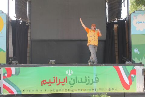 اجرای تماشاخانه سیار کانون پرورش فکری کودکان و نوجوانان در شهرستان گتوند