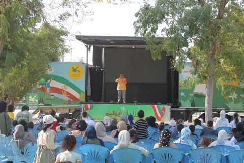 اجرای تماشاخانه سیار کانون پرورش فکری کودکان و نوجوانان در شهرستان گتوند