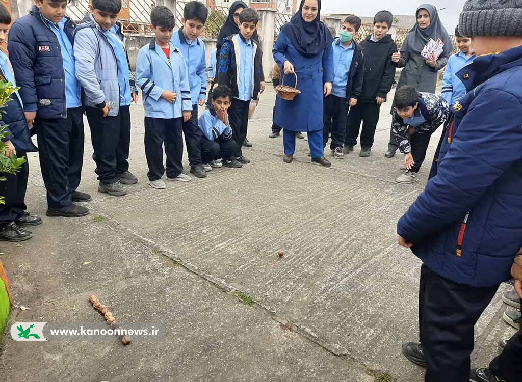 بازیهای محلی و زبان گیلکی محور سومین روز مهرواره «تیتیگول» شد