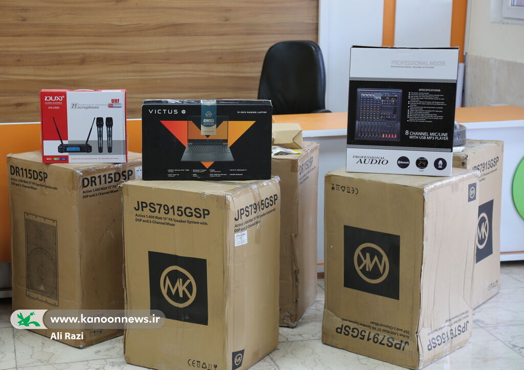 تجهیز مرکز فرهنگیهنری عالیشهر به سیستم صوتی و لپتاپ