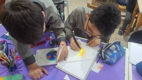 آموزش طرح و نقش با چاشنی شعر و رنگ در کانون گرمسار