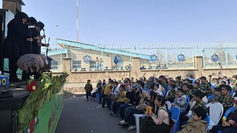 گزارش تصویری شادی‌آفرینی پراستقبال تماشاخانه سیار کانون در استان قزوین