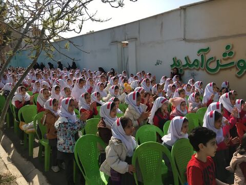 گزارش تصویری شادی‌آفرینی پراستقبال تماشاخانه سیار کانون در استان قزوین