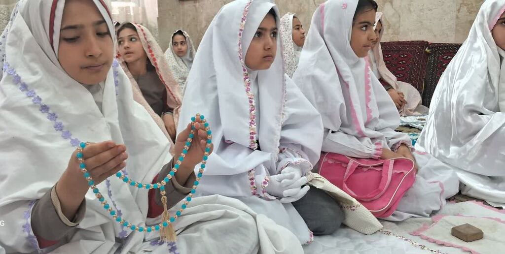 جشن روزه اولی‌ها با همکاری مرکز کنگاور برگزار شد