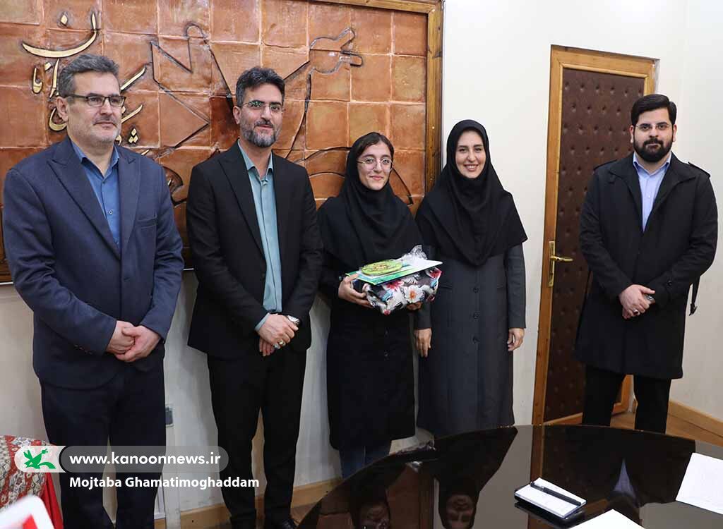 فعالان عرصه قصه و قصهگویی تجلیلشدند