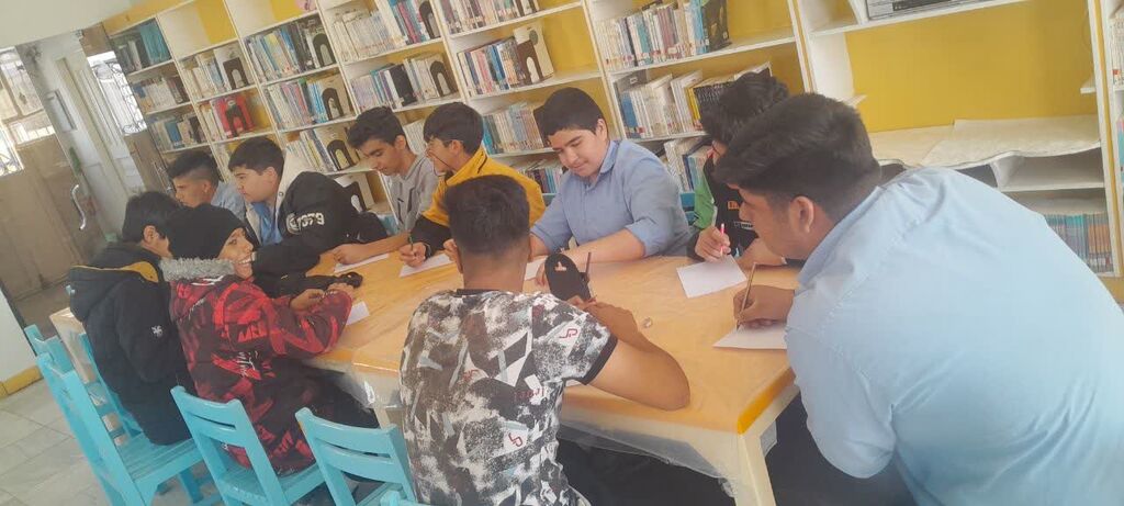 اجرای طرح کانون مدرسه در روستای رباط مراد شهرستان خمین