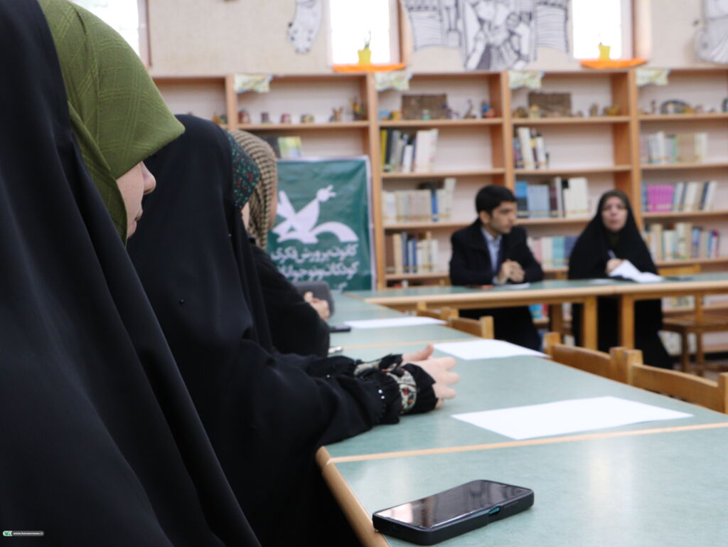 برگزاری نشست هماندیشی مشاوران نوجوان ادارات گنبدکاووس در کانون