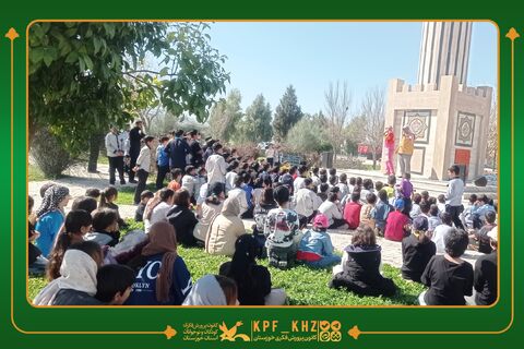 اجرای «بچه زرنگ» در سومین روز حضور تماشاخانه سیار کانون در خوزستان