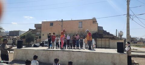 اجرای «بچه زرنگ» در سومین روز حضور تماشاخانه سیار کانون در خوزستان